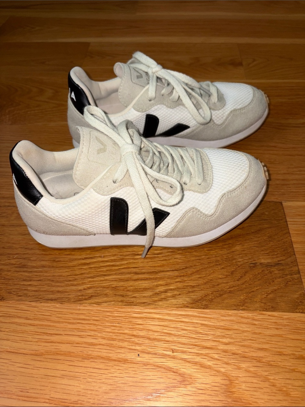 Veja Cream and Black Retro Runner Sneakers